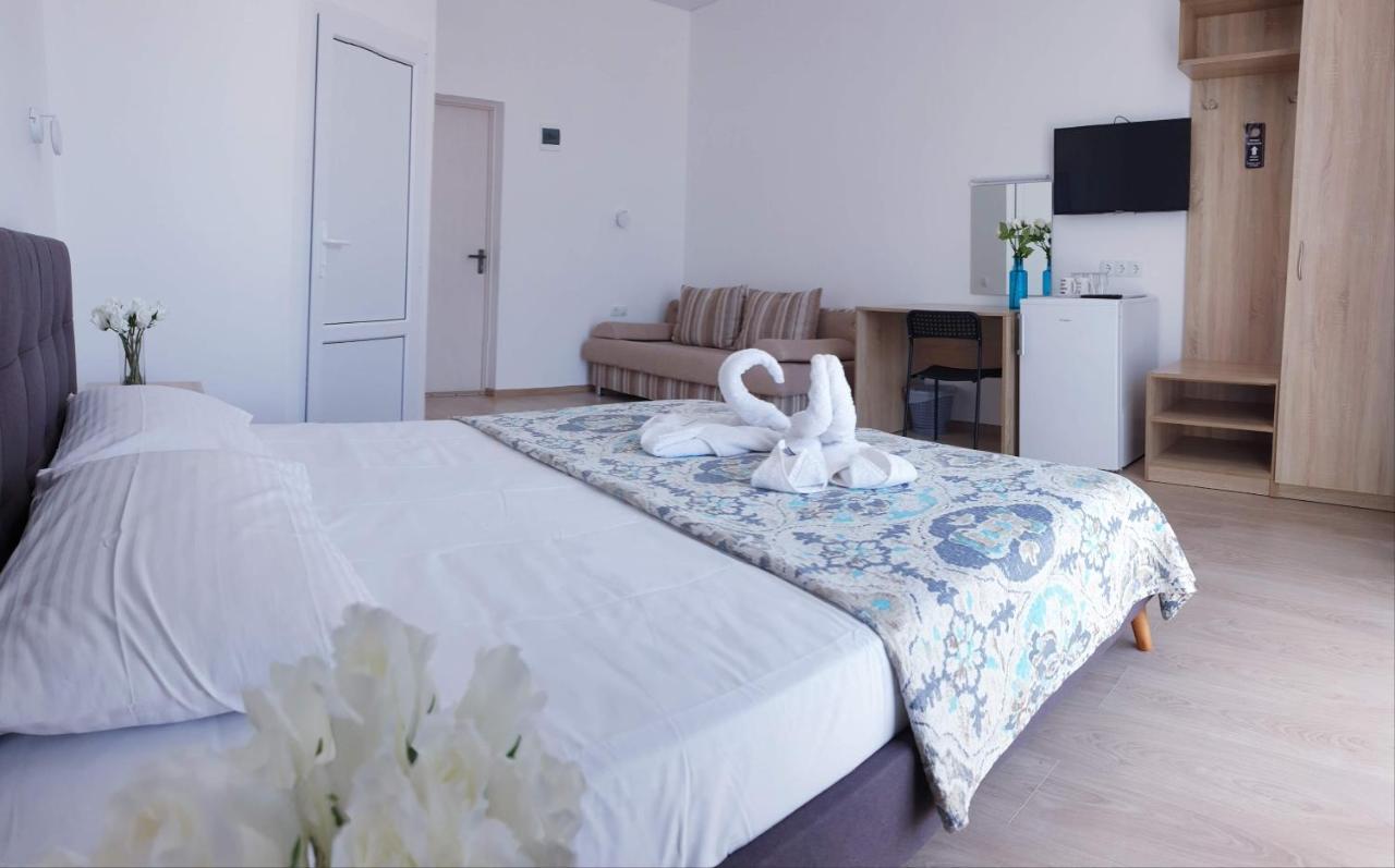 Zatokas Sun Club Hotel Buitenkant foto