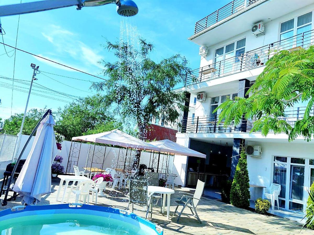 Zatokas Sun Club Hotel Buitenkant foto