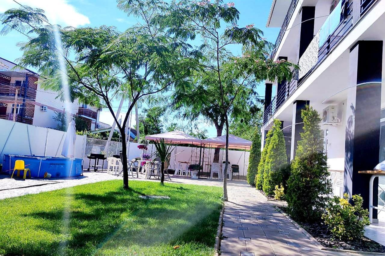 Zatokas Sun Club Hotel Buitenkant foto